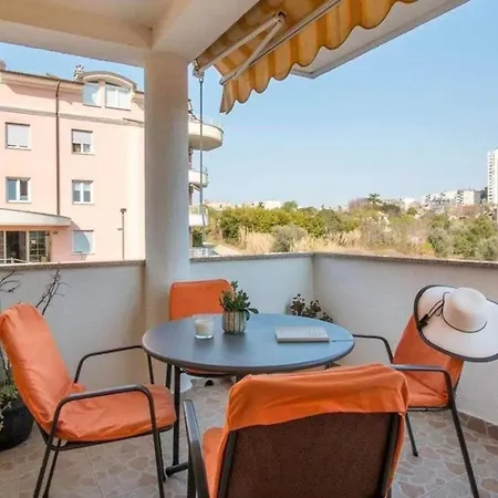 Fuer 4 Personen Ca 60 Qm In Verudela, Istrien Istrische Riviera Apartment