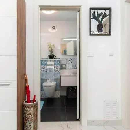 Apartment Fuer 4 Personen Ca 60 Qm In Verudela, Istrien Istrische Riviera